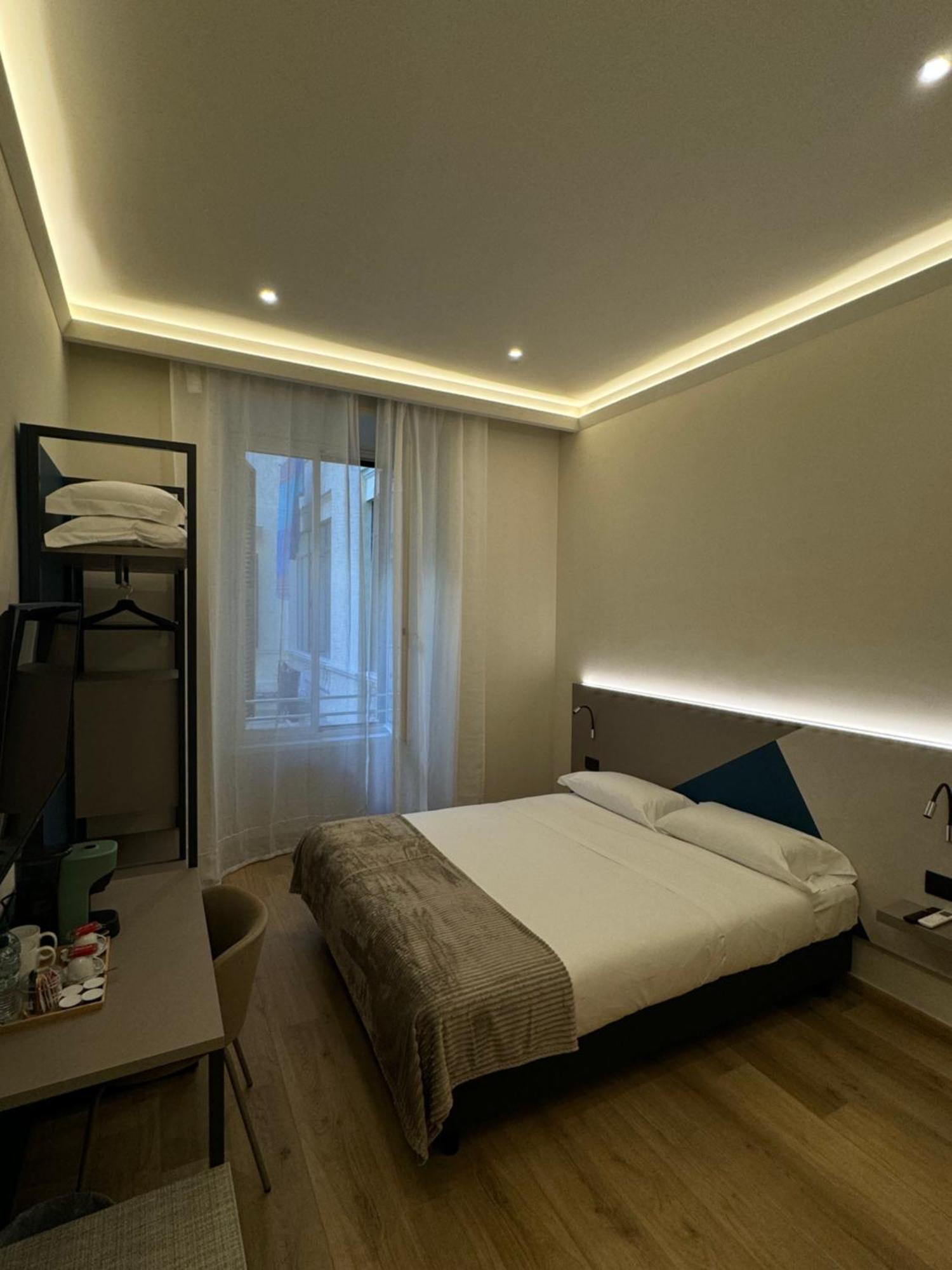 Honeycomb Guesthouse โรม ภายนอก รูปภาพ