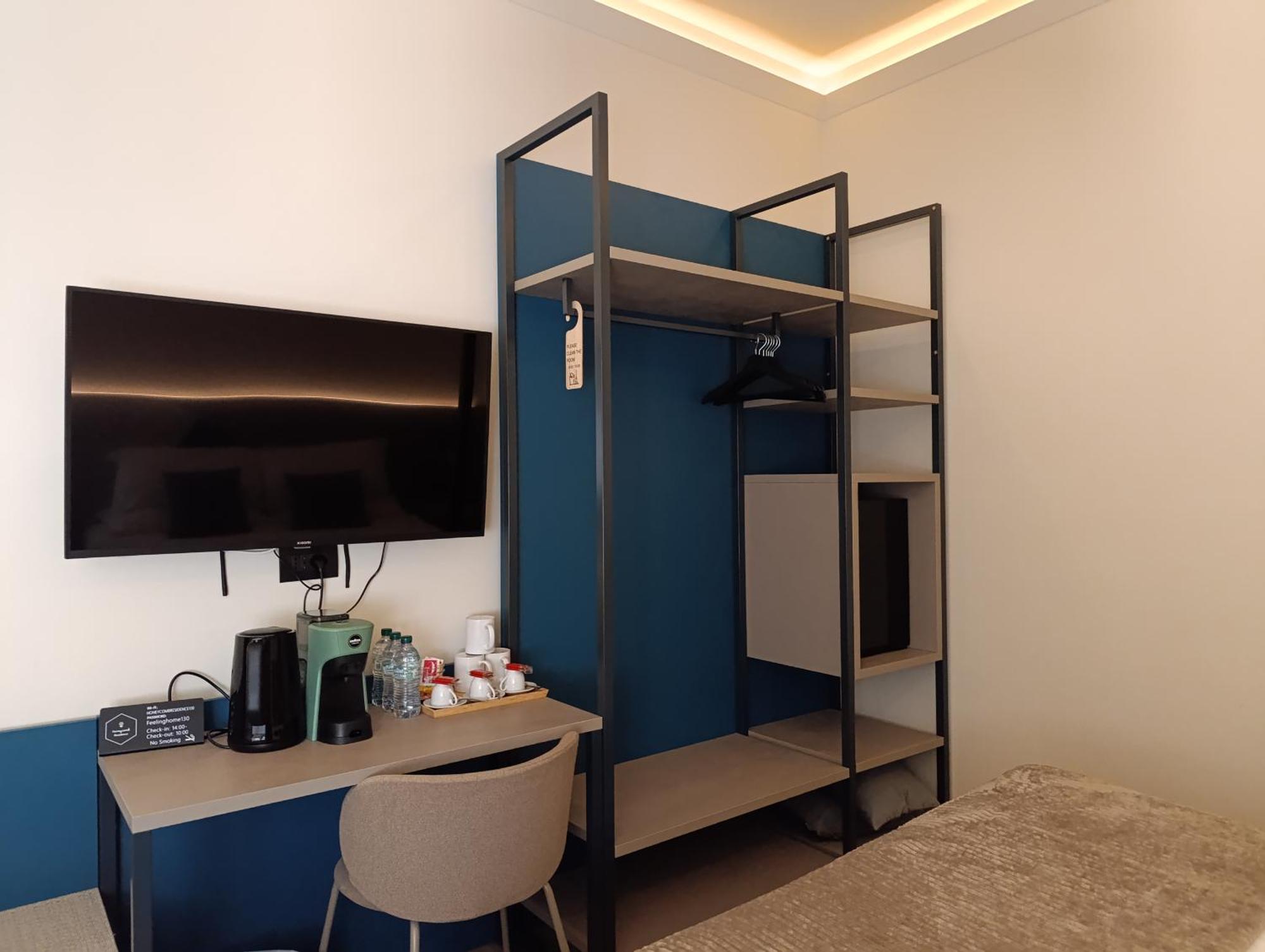 Honeycomb Guesthouse โรม ภายนอก รูปภาพ